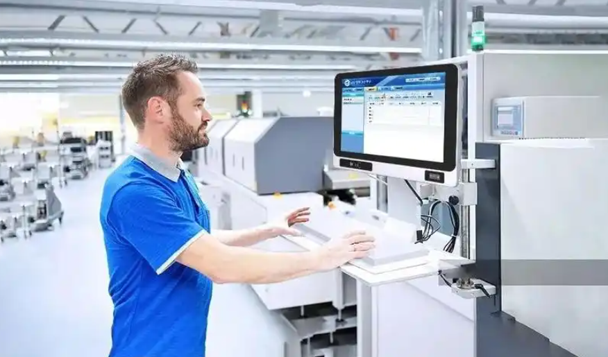 工業(yè)級嵌入式一體機在MES系統(tǒng)設備中的應用